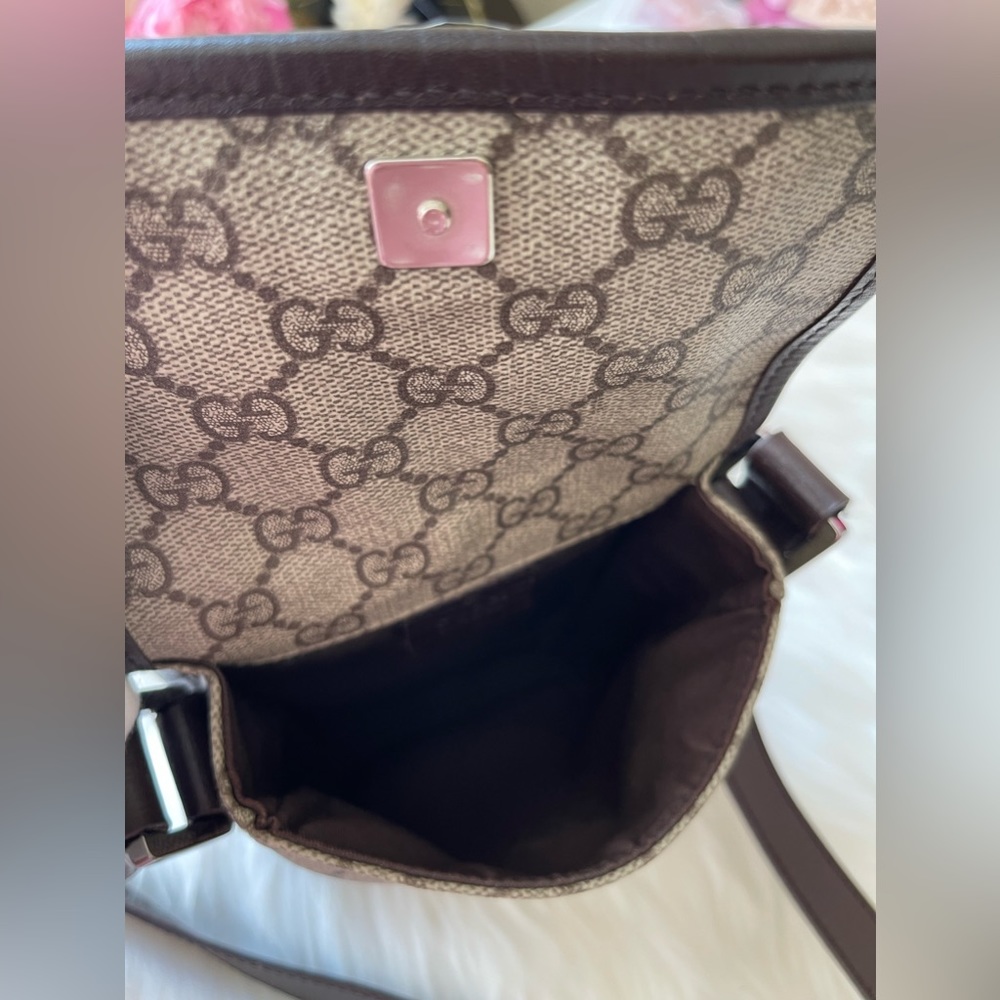 ‼️ SOLD ‼️Gucci crossbody bag - Picture 7 of 16